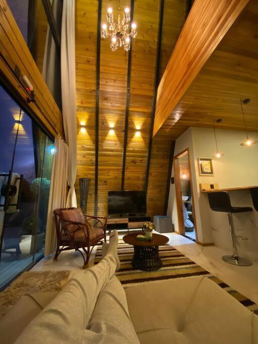 Chalet Magnifico Chale Aconchego Serrano *